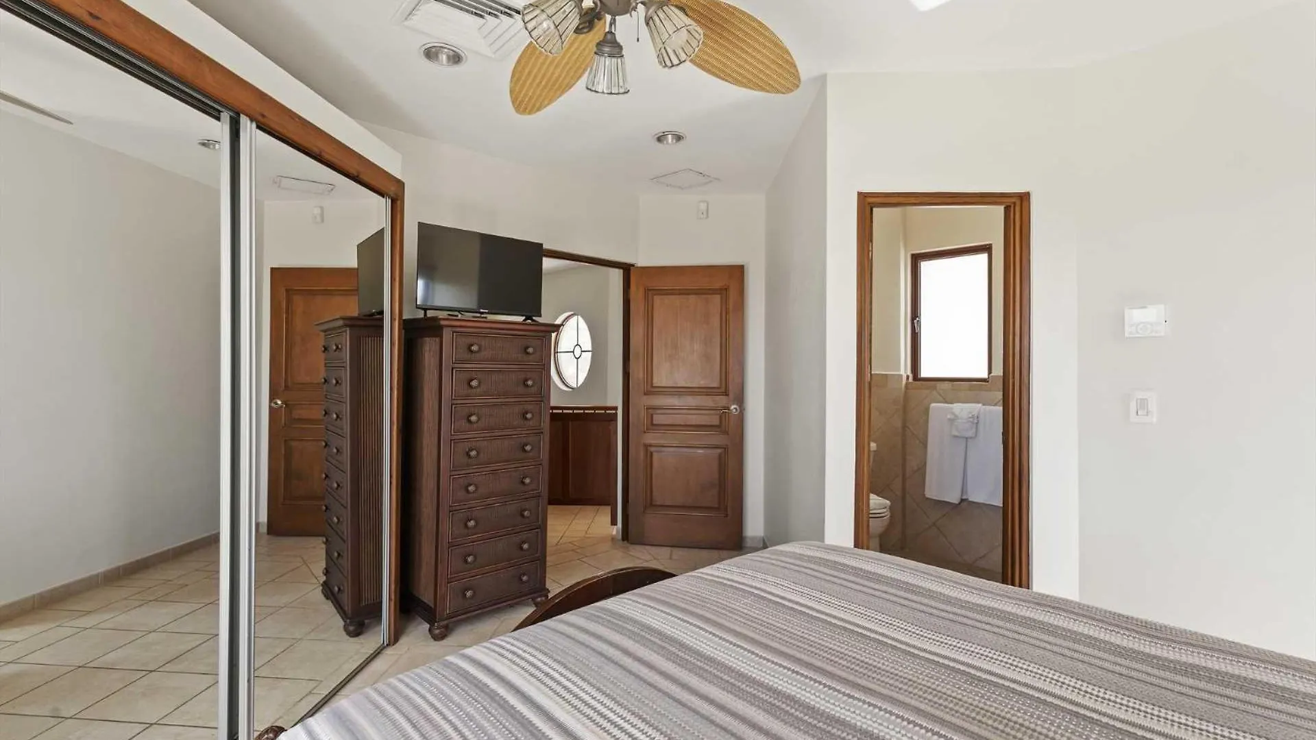 Private Villa With Pool- Island View 3Br-Cb01 Palm Beach